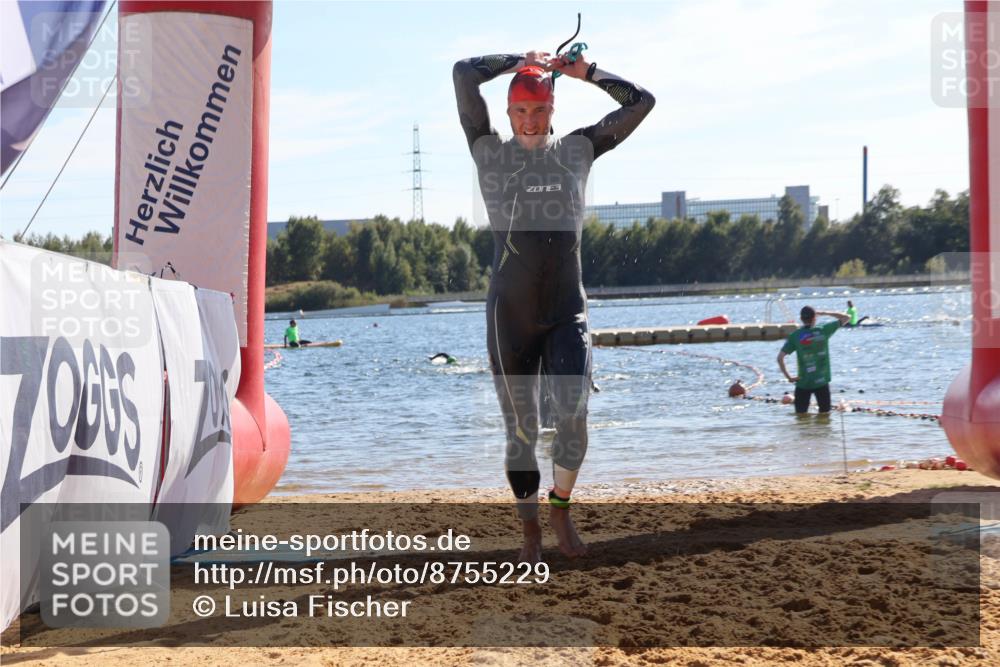 07.09.2025 - 19. Norderstedt Triathlon Luisa Fischer http://msf.ph/oto/8755229 07.09.2025 15:41:40 Schwimmen 1564, 1579, 1609, 1613 meine-sportfotos.de