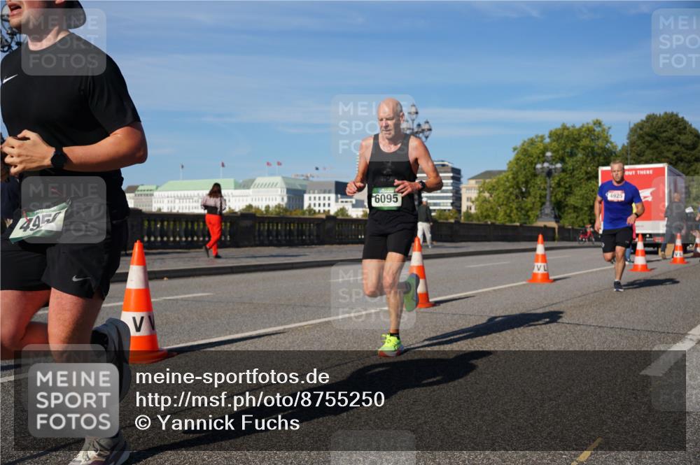 07.09.2025 - BARMER Alsterlauf Yannick Fuchs http://msf.ph/oto/8755250 07.09.2025 09:37:48 Laufen 4955, 6095, 4925 meine-sportfotos.de