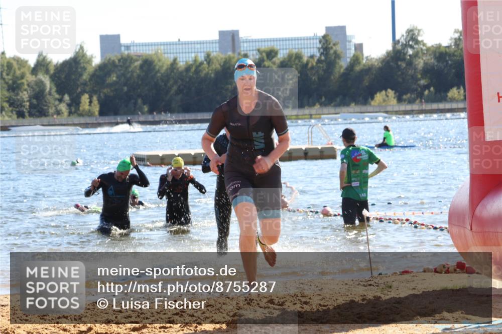 07.09.2025 - 19. Norderstedt Triathlon Luisa Fischer http://msf.ph/oto/8755287 07.09.2025 15:42:01 Schwimmen 1102, 1550, 1567, 1628 meine-sportfotos.de