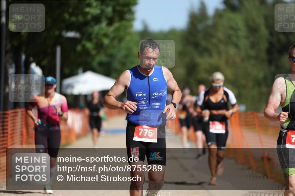 07.09.2025 - 19. Norderstedt Triathlon Michael Strokosch http://msf.ph/oto/8755289 07.09.2025 12:02:57 Laufen 186, 199, 775, 784, 1394 meine-sportfotos.de