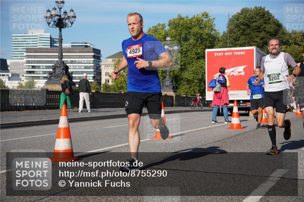 07.09.2025 - BARMER Alsterlauf Yannick Fuchs http://msf.ph/oto/8755290 07.09.2025 09:37:49 Laufen 4925, 5288, 5202 meine-sportfotos.de