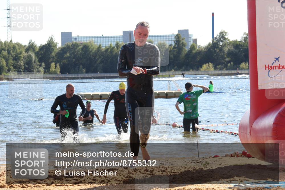 07.09.2025 - 19. Norderstedt Triathlon Luisa Fischer http://msf.ph/oto/8755332 07.09.2025 15:42:05 Schwimmen 1102, 1550, 1567 meine-sportfotos.de