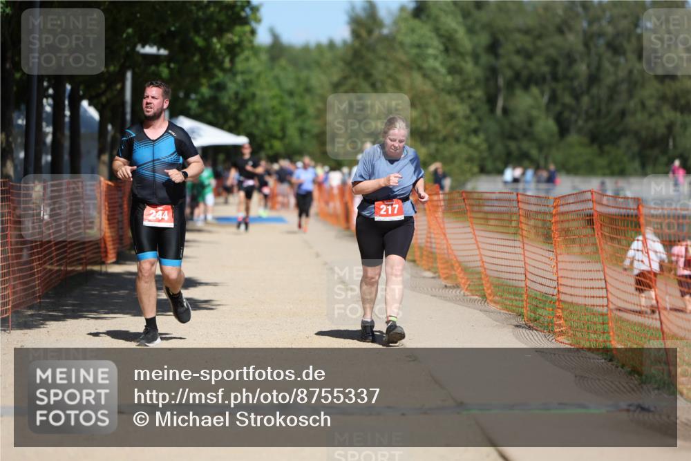 07.09.2025 - 19. Norderstedt Triathlon Michael Strokosch http://msf.ph/oto/8755337 07.09.2025 13:11:22 Laufen 217, 244 meine-sportfotos.de