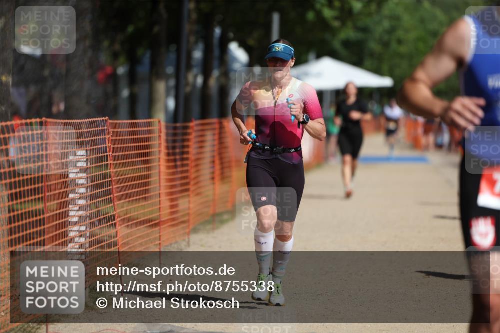 07.09.2025 - 19. Norderstedt Triathlon Michael Strokosch http://msf.ph/oto/8755338 07.09.2025 12:02:58 Laufen 186, 199, 775, 784, 1394 meine-sportfotos.de
