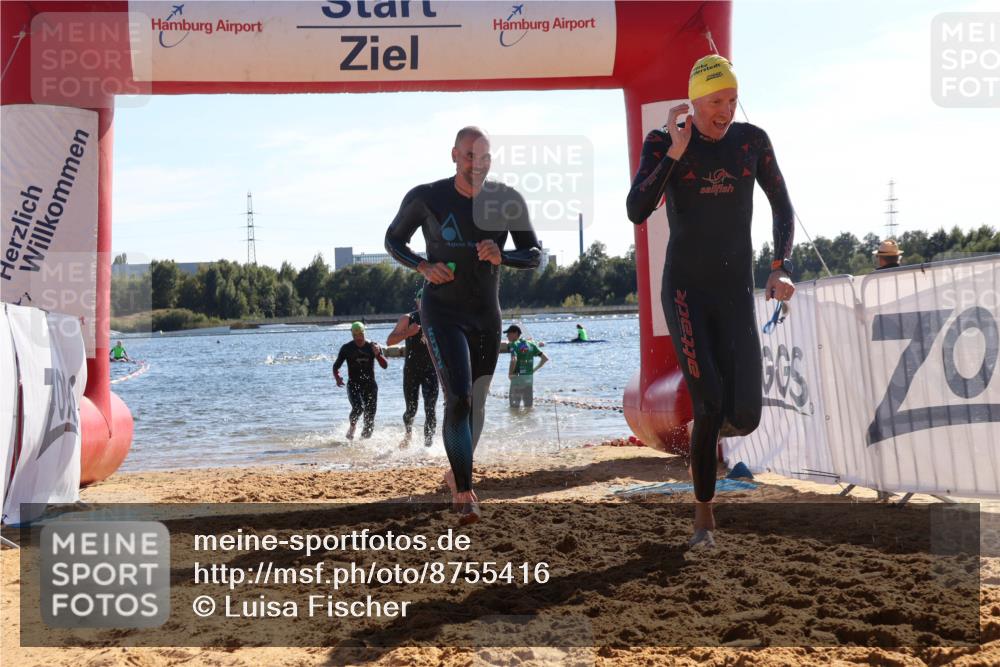 07.09.2025 - 19. Norderstedt Triathlon Luisa Fischer http://msf.ph/oto/8755416 07.09.2025 15:42:12 Schwimmen 1102, 1555, 1556, 1558, 1567, 1588 meine-sportfotos.de