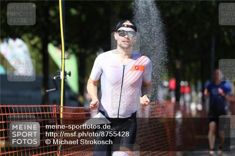 07.09.2025 - 19. Norderstedt Triathlon Michael Strokosch http://msf.ph/oto/8755428 07.09.2025 14:53:22 Laufen 994, 1015, 1401, 1467 meine-sportfotos.de