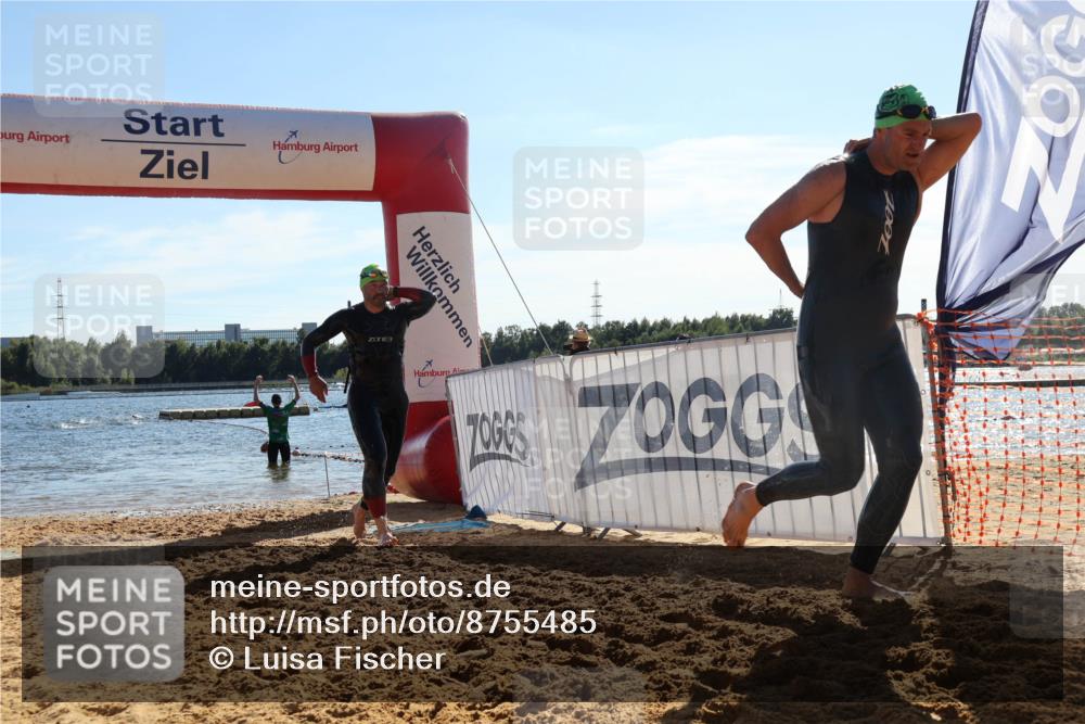 07.09.2025 - 19. Norderstedt Triathlon Luisa Fischer http://msf.ph/oto/8755485 07.09.2025 15:42:17 Schwimmen 1555, 1556, 1558, 1567, 1588 meine-sportfotos.de