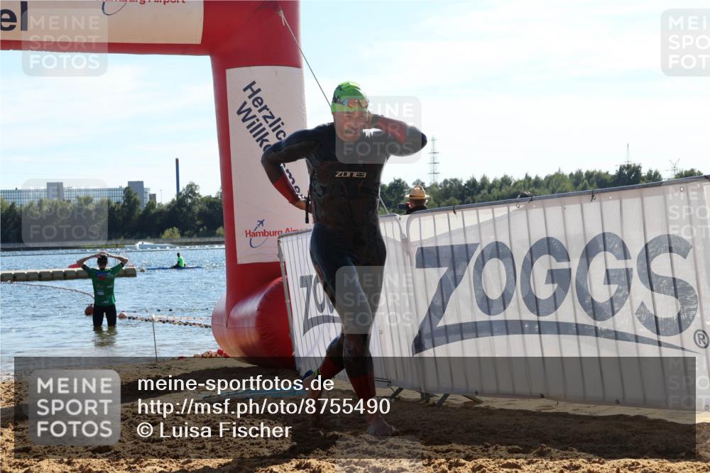 07.09.2025 - 19. Norderstedt Triathlon Luisa Fischer http://msf.ph/oto/8755490 07.09.2025 15:42:18 Schwimmen 1555, 1556, 1558, 1567, 1588 meine-sportfotos.de
