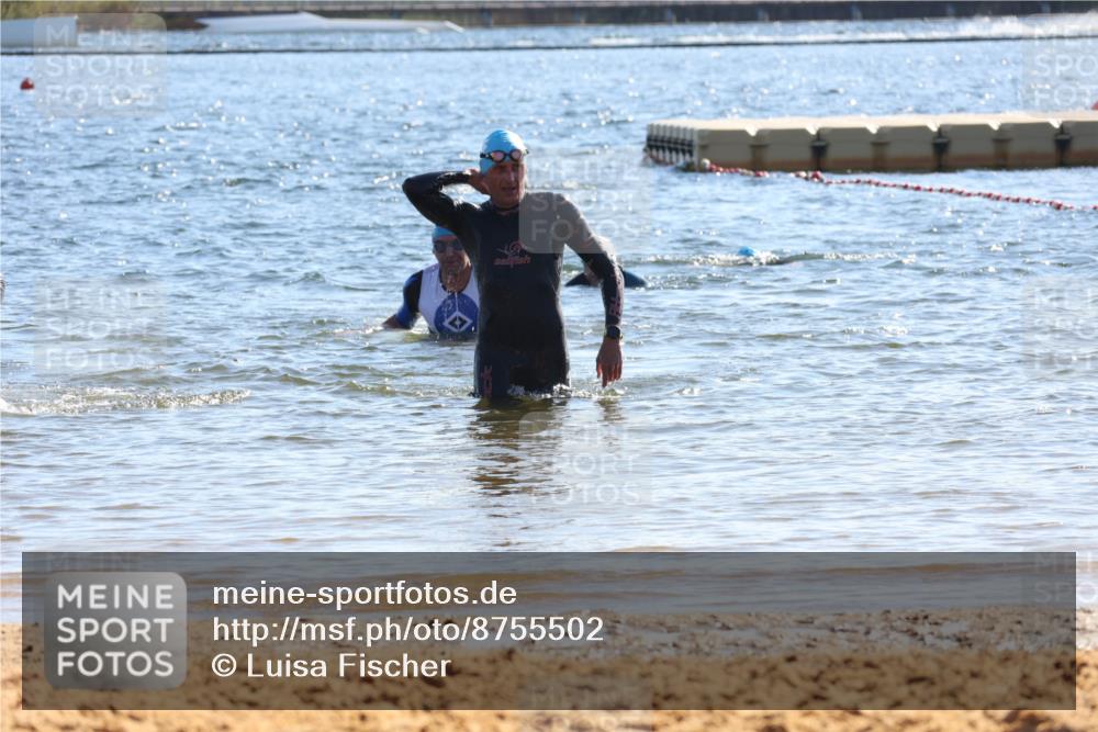 07.09.2025 - 19. Norderstedt Triathlon Luisa Fischer http://msf.ph/oto/8755502 07.09.2025 15:42:57 Schwimmen  meine-sportfotos.de