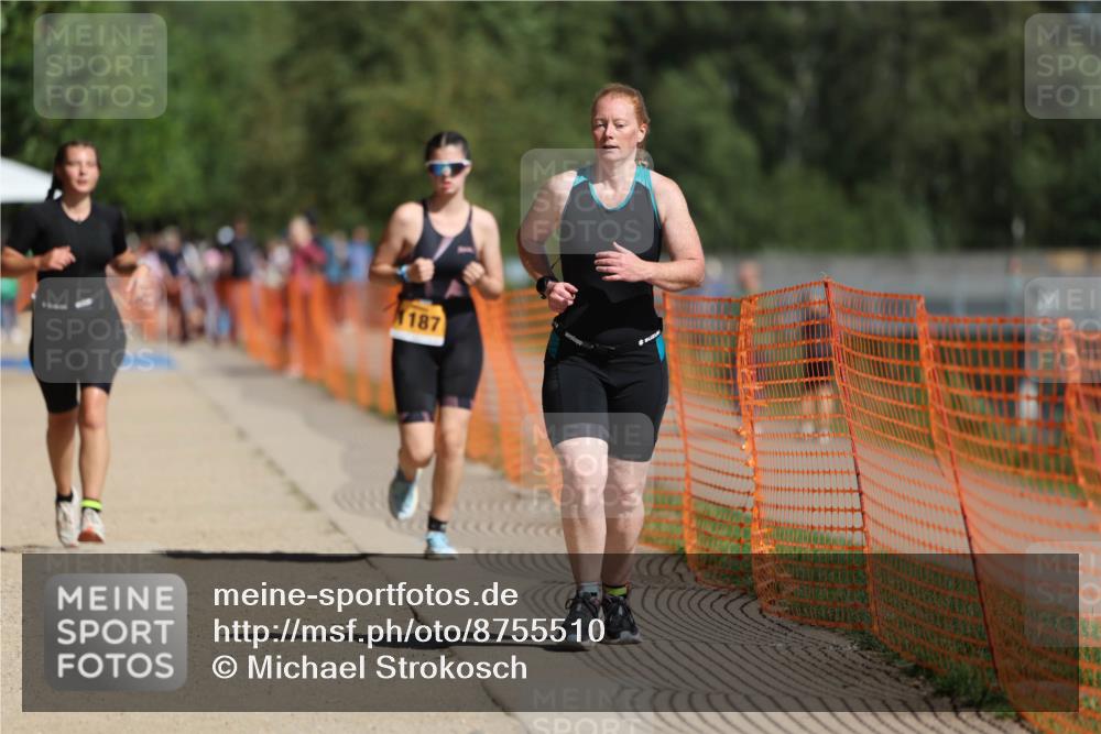07.09.2025 - 19. Norderstedt Triathlon Michael Strokosch http://msf.ph/oto/8755510 07.09.2025 12:03:03 Laufen 186, 199, 1187, 1313, 1394 meine-sportfotos.de