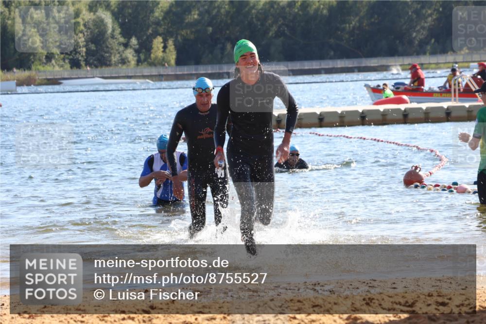 07.09.2025 - 19. Norderstedt Triathlon Luisa Fischer http://msf.ph/oto/8755527 07.09.2025 15:43:02 Schwimmen 1585, 1632 meine-sportfotos.de