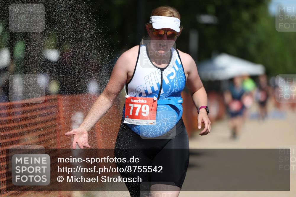 07.09.2025 - 19. Norderstedt Triathlon Michael Strokosch http://msf.ph/oto/8755542 07.09.2025 12:49:36 Laufen 250, 779 meine-sportfotos.de