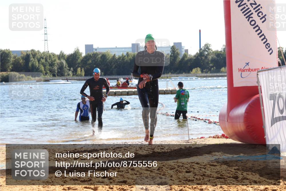 07.09.2025 - 19. Norderstedt Triathlon Luisa Fischer http://msf.ph/oto/8755556 07.09.2025 15:43:04 Schwimmen 1585, 1632 meine-sportfotos.de