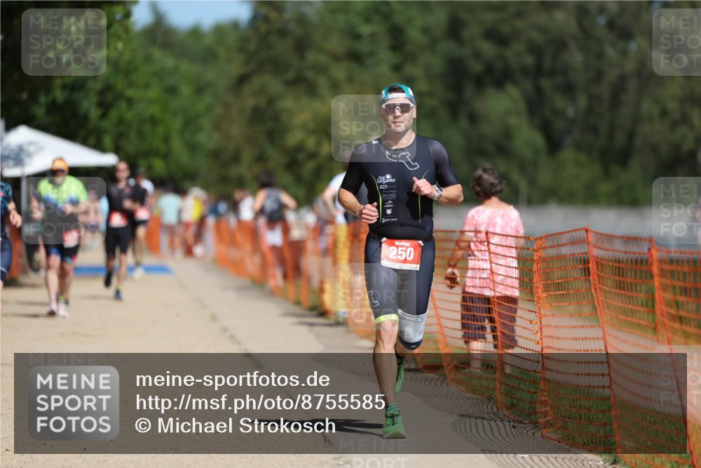 07.09.2025 - 19. Norderstedt Triathlon Michael Strokosch http://msf.ph/oto/8755585 07.09.2025 12:49:38 Laufen 207, 250, 779 meine-sportfotos.de