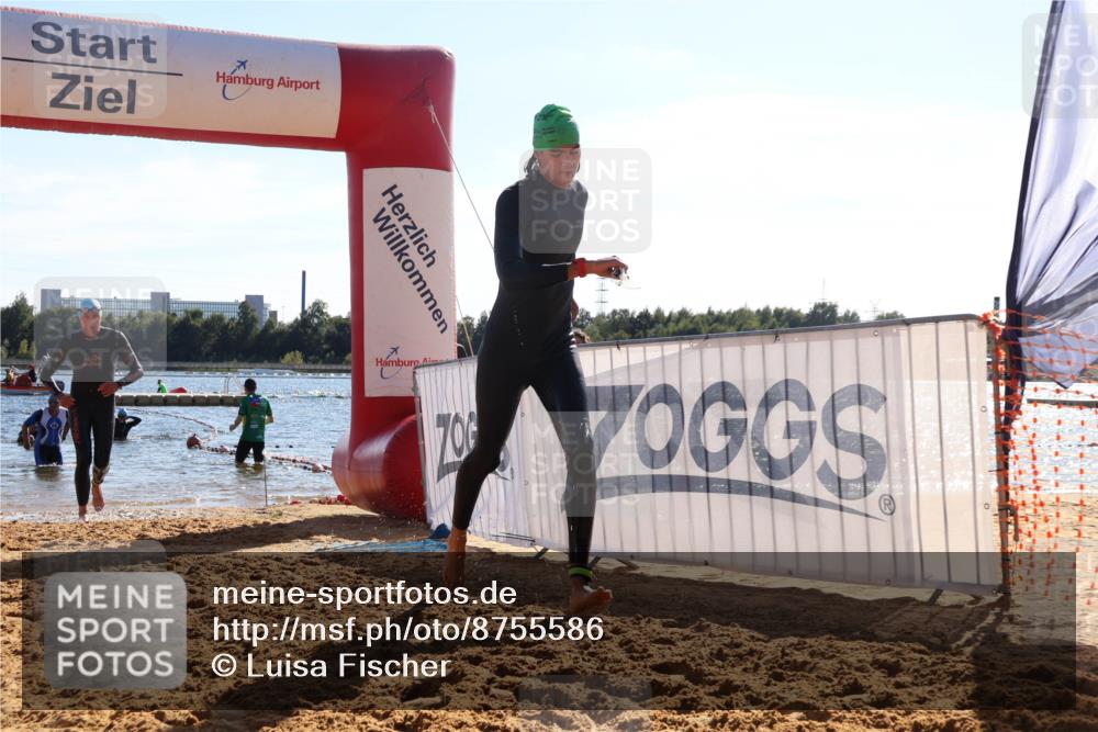 07.09.2025 - 19. Norderstedt Triathlon Luisa Fischer http://msf.ph/oto/8755586 07.09.2025 15:43:06 Schwimmen 1585, 1632 meine-sportfotos.de