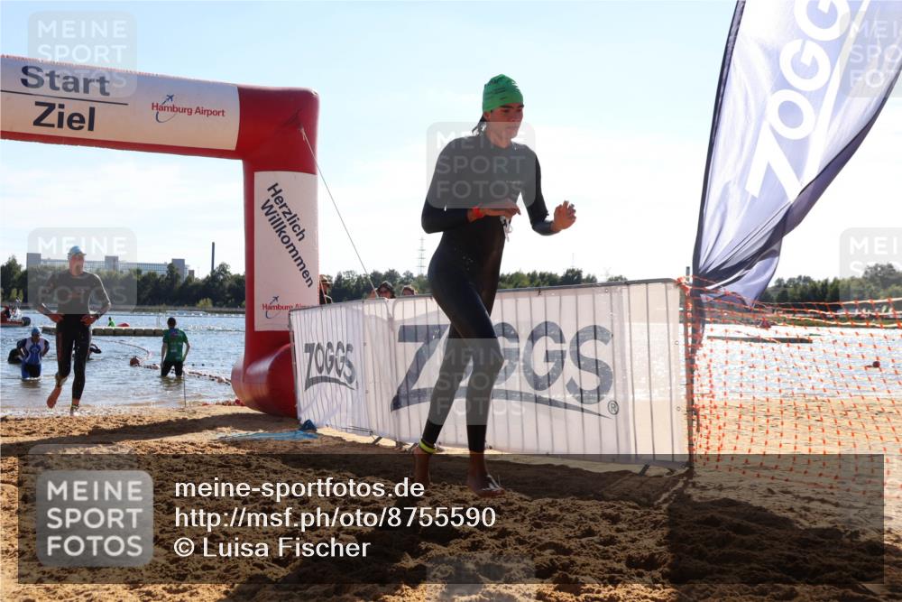 07.09.2025 - 19. Norderstedt Triathlon Luisa Fischer http://msf.ph/oto/8755590 07.09.2025 15:43:07 Schwimmen 1585, 1632 meine-sportfotos.de