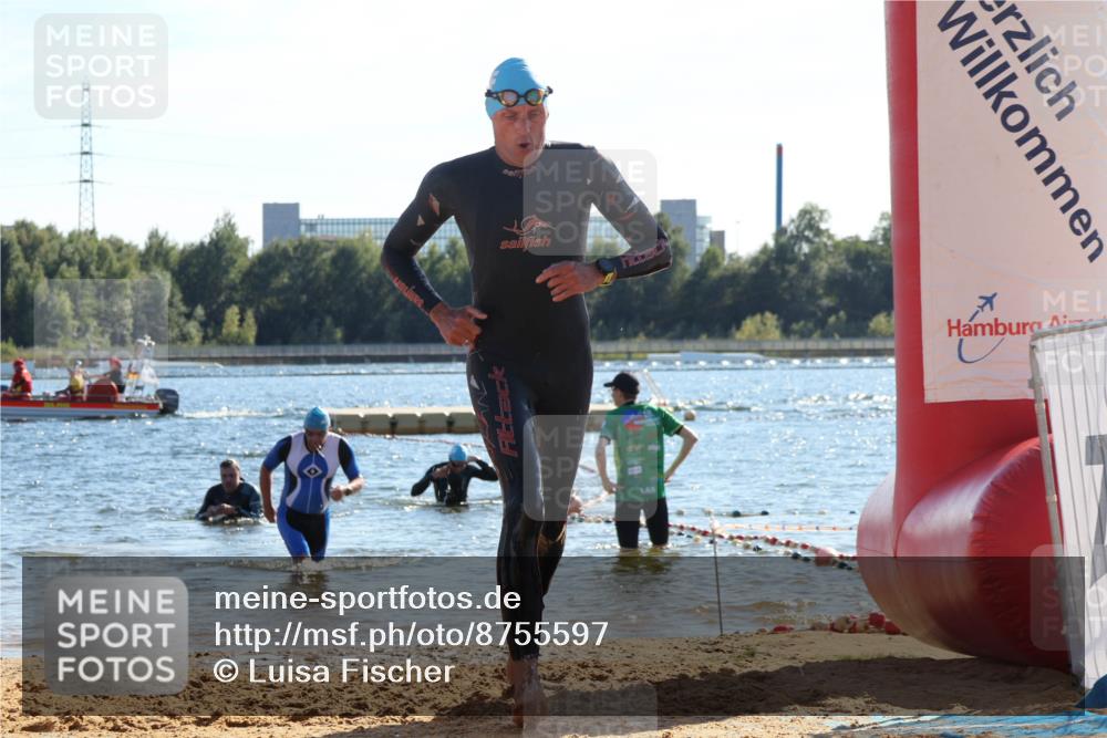 07.09.2025 - 19. Norderstedt Triathlon Luisa Fischer http://msf.ph/oto/8755597 07.09.2025 15:43:08 Schwimmen 1585, 1632 meine-sportfotos.de