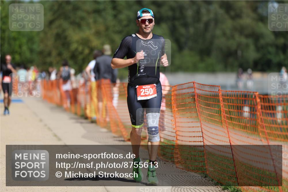 07.09.2025 - 19. Norderstedt Triathlon Michael Strokosch http://msf.ph/oto/8755613 07.09.2025 12:49:39 Laufen 207, 250, 779 meine-sportfotos.de