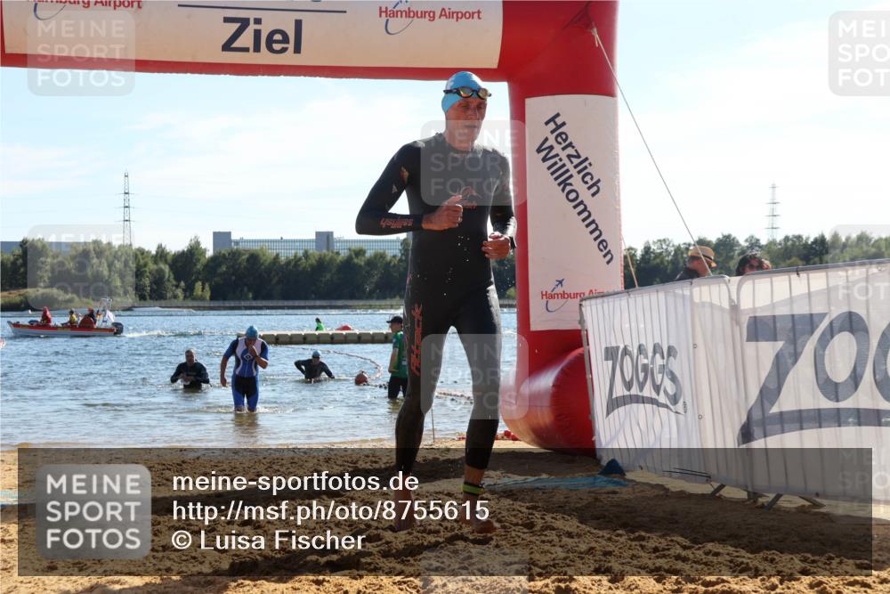 07.09.2025 - 19. Norderstedt Triathlon Luisa Fischer http://msf.ph/oto/8755615 07.09.2025 15:43:09 Schwimmen 1585, 1632 meine-sportfotos.de