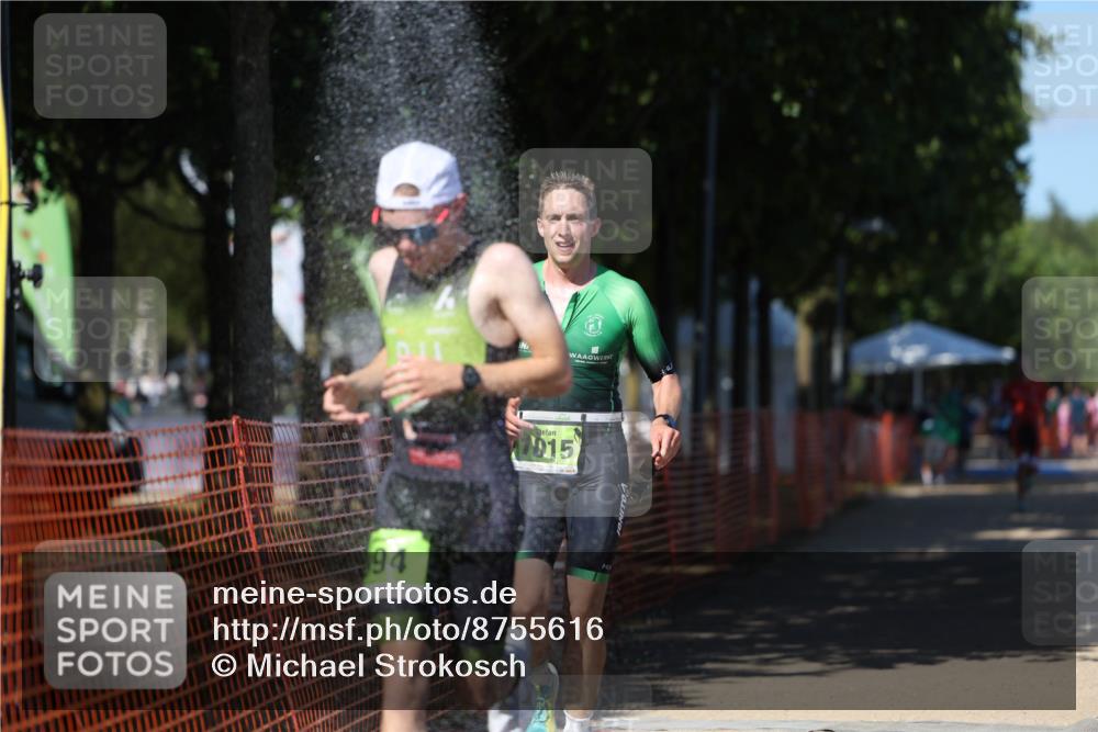 07.09.2025 - 19. Norderstedt Triathlon Michael Strokosch http://msf.ph/oto/8755616 07.09.2025 14:53:29 Laufen 994, 1015 meine-sportfotos.de