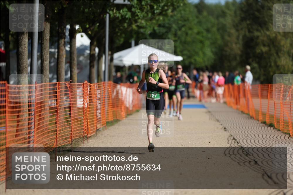 07.09.2025 - 19. Norderstedt Triathlon Michael Strokosch http://msf.ph/oto/8755634 07.09.2025 11:00:40 Laufen 127 meine-sportfotos.de