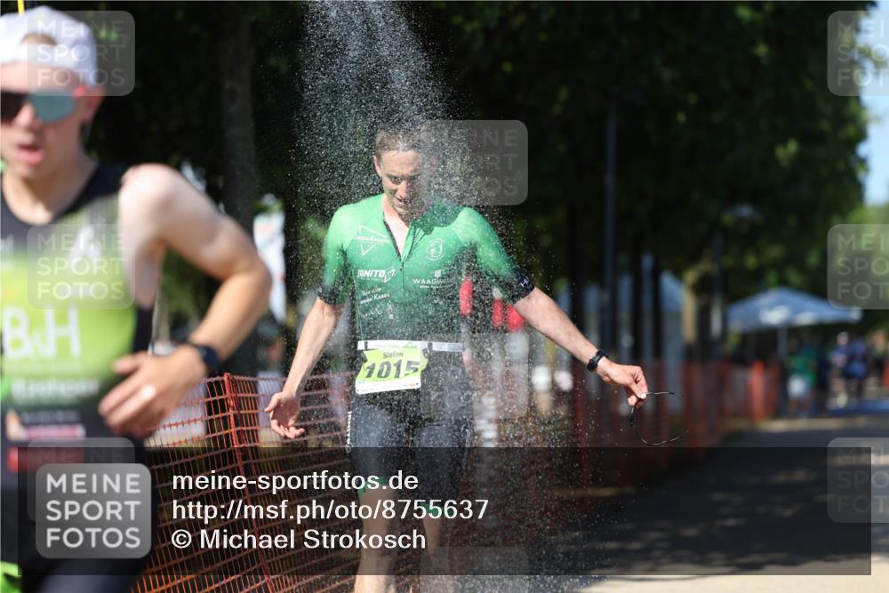 07.09.2025 - 19. Norderstedt Triathlon Michael Strokosch http://msf.ph/oto/8755637 07.09.2025 14:53:30 Laufen 977, 994, 1015 meine-sportfotos.de