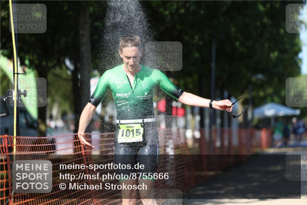 07.09.2025 - 19. Norderstedt Triathlon Michael Strokosch http://msf.ph/oto/8755666 07.09.2025 14:53:30 Laufen 977, 994, 1015 meine-sportfotos.de