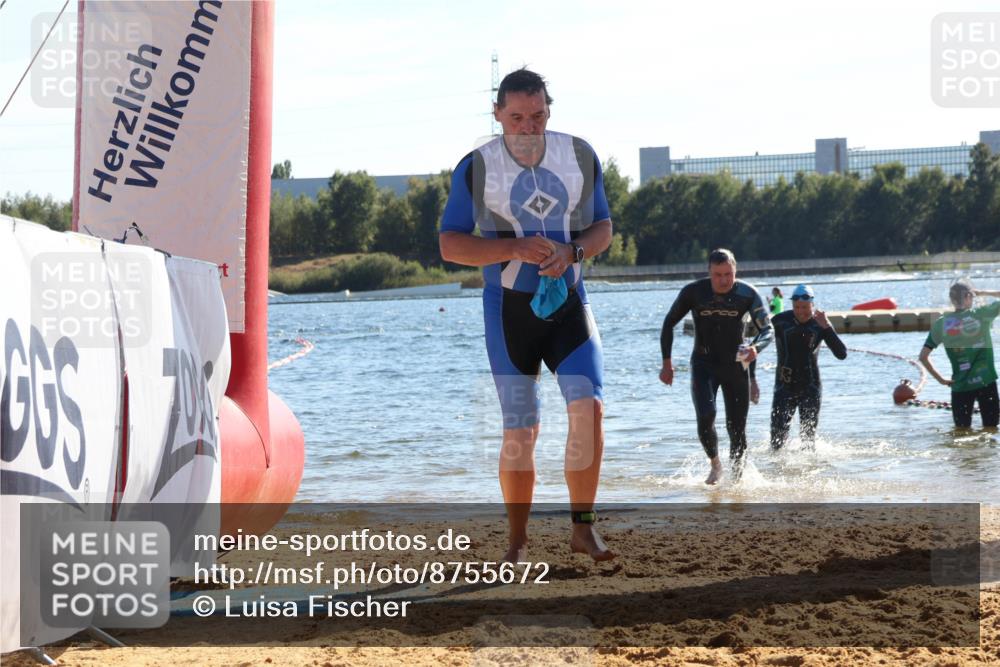 07.09.2025 - 19. Norderstedt Triathlon Luisa Fischer http://msf.ph/oto/8755672 07.09.2025 15:43:19 Schwimmen 1562, 1568, 1632 meine-sportfotos.de