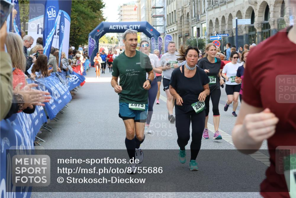 07.09.2025 - BARMER Alsterlauf Strokosch-Dieckow http://msf.ph/oto/8755686 07.09.2025 10:14:04 Ziel 2129, 2166, 2225, 2232, 2442, 2712, 2873, 2929, 2930, 3929, 4108, 4213, 4364, 4422, 4489, 4553, 5062, 5795, 6145, 6165, 6312, 6337, 8101, 8120, 8257 meine-sportfotos.de