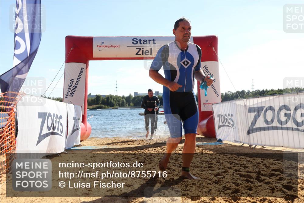 07.09.2025 - 19. Norderstedt Triathlon Luisa Fischer http://msf.ph/oto/8755716 07.09.2025 15:43:22 Schwimmen 1562, 1568, 1621 meine-sportfotos.de