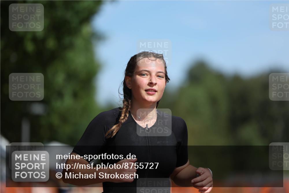 07.09.2025 - 19. Norderstedt Triathlon Michael Strokosch http://msf.ph/oto/8755727 07.09.2025 12:03:09 Laufen 1187, 1206, 1313, 1394 meine-sportfotos.de