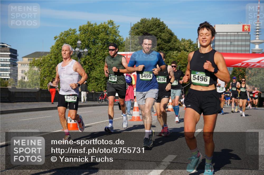 07.09.2025 - BARMER Alsterlauf Yannick Fuchs http://msf.ph/oto/8755731 07.09.2025 09:38:01 Laufen 8255, 5495, 4076, 4030, 5496, 1569, 4885, 2745 meine-sportfotos.de