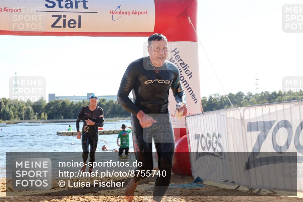 07.09.2025 - 19. Norderstedt Triathlon Luisa Fischer http://msf.ph/oto/8755740 07.09.2025 15:43:24 Schwimmen 1562, 1568, 1621 meine-sportfotos.de