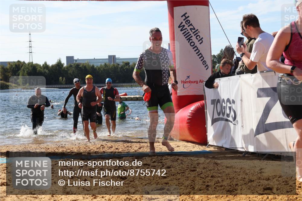 07.09.2025 - 19. Norderstedt Triathlon Luisa Fischer http://msf.ph/oto/8755742 07.09.2025 11:45:03 Schwimmen 697, 717, 728, 758, 851, 852, 898, 1237, 1307 meine-sportfotos.de