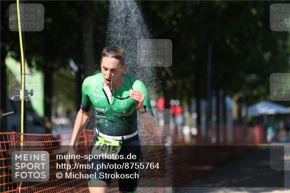 07.09.2025 - 19. Norderstedt Triathlon Michael Strokosch http://msf.ph/oto/8755764 07.09.2025 14:53:32 Laufen 977, 994, 1015 meine-sportfotos.de
