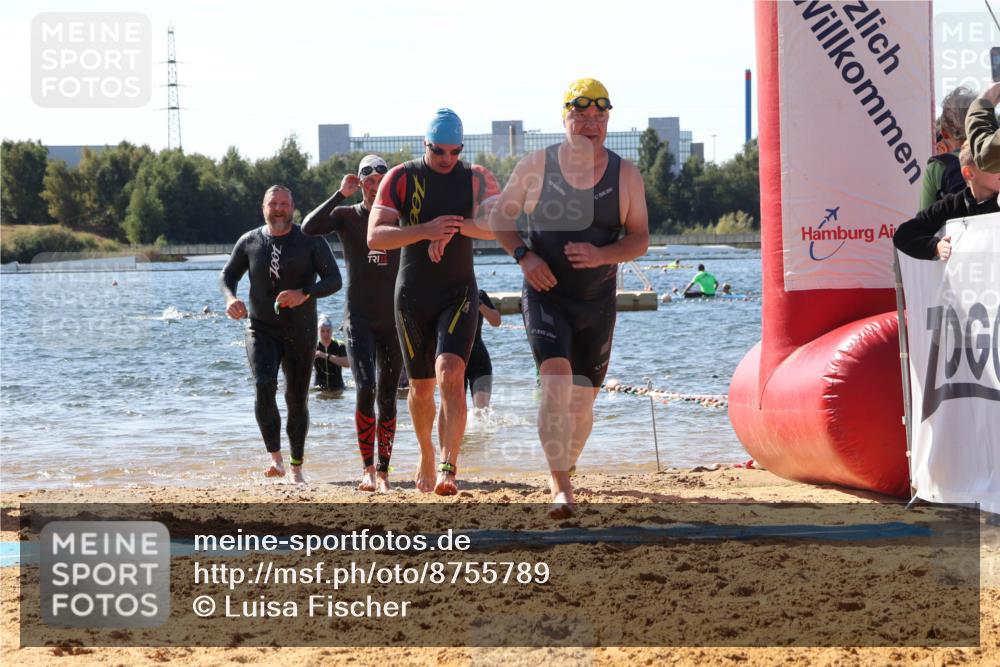 07.09.2025 - 19. Norderstedt Triathlon Luisa Fischer http://msf.ph/oto/8755789 07.09.2025 11:45:06 Schwimmen 697, 717, 758, 851, 852, 898, 1237, 1307 meine-sportfotos.de