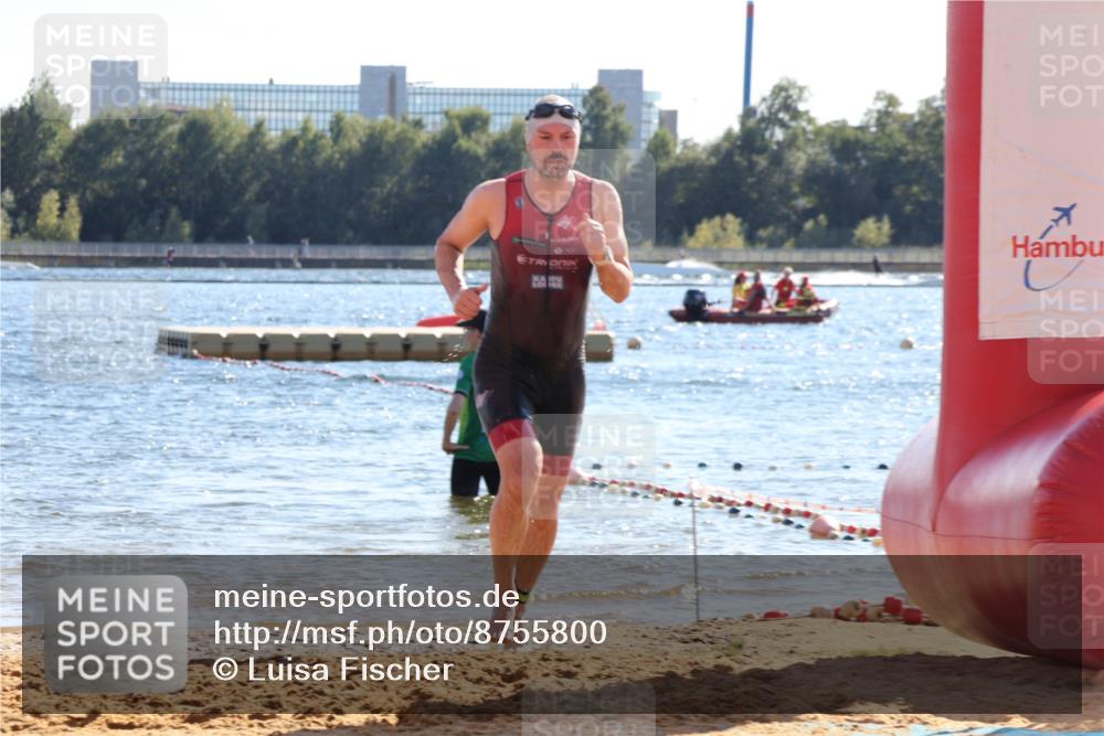 07.09.2025 - 19. Norderstedt Triathlon Luisa Fischer http://msf.ph/oto/8755800 07.09.2025 15:43:43 Schwimmen 1575 meine-sportfotos.de