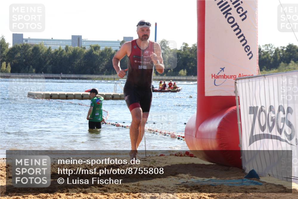 07.09.2025 - 19. Norderstedt Triathlon Luisa Fischer http://msf.ph/oto/8755808 07.09.2025 15:43:43 Schwimmen 1575 meine-sportfotos.de