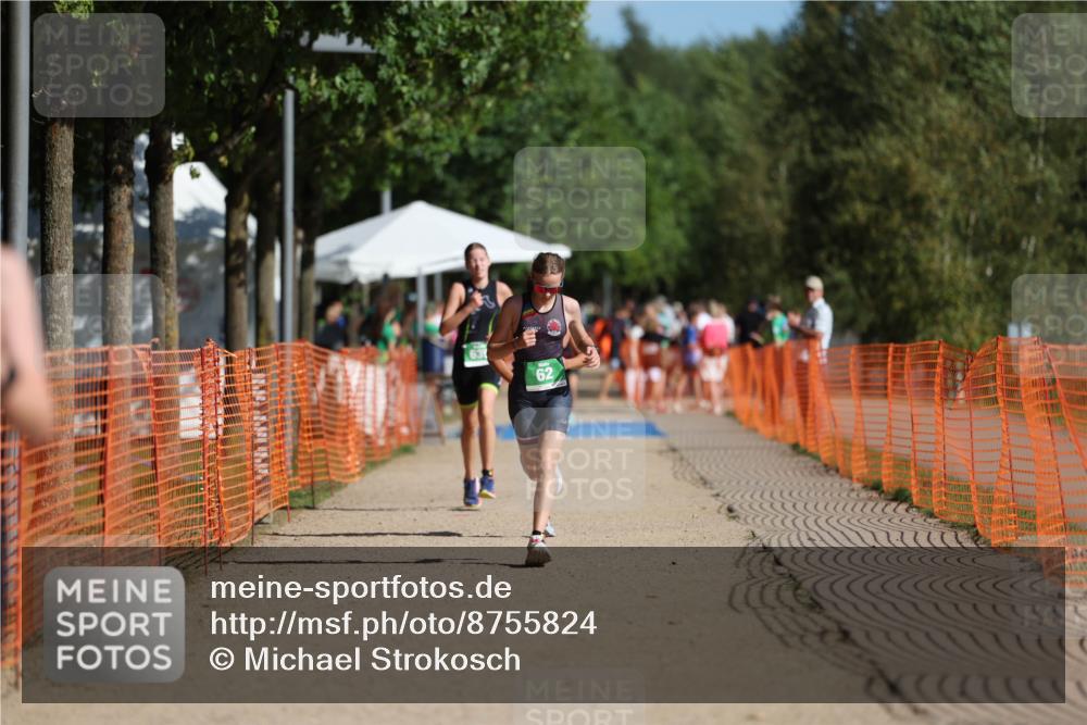 07.09.2025 - 19. Norderstedt Triathlon Michael Strokosch http://msf.ph/oto/8755824 07.09.2025 11:00:44 Laufen 62, 123, 127 meine-sportfotos.de