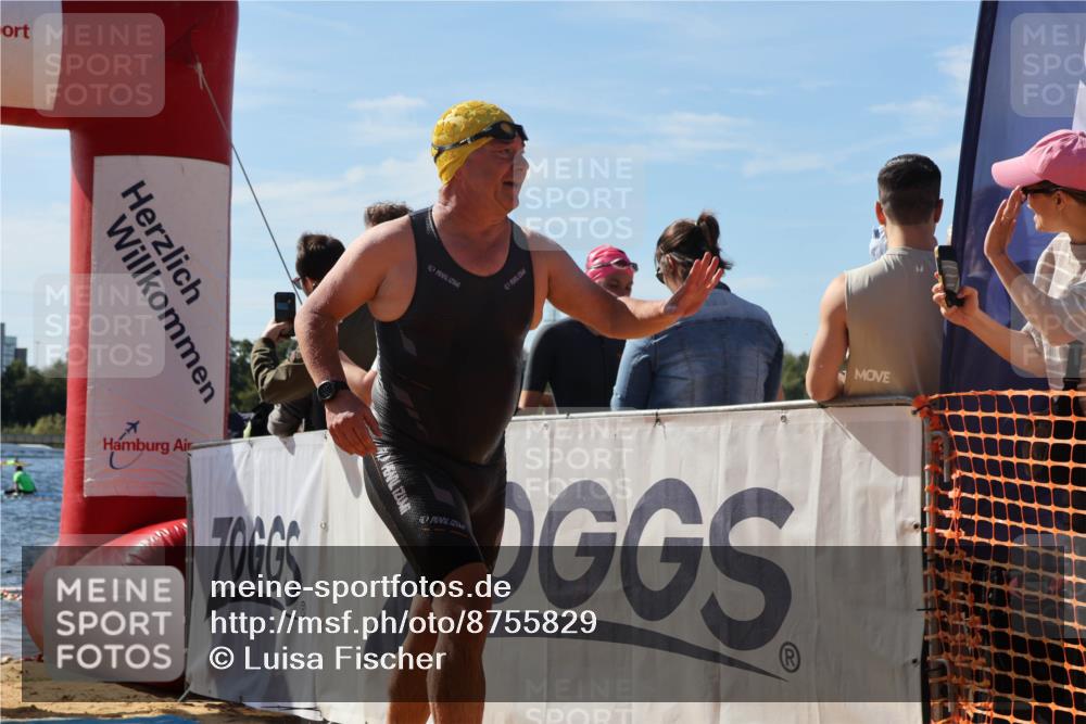 07.09.2025 - 19. Norderstedt Triathlon Luisa Fischer http://msf.ph/oto/8755829 07.09.2025 11:45:08 Schwimmen 282, 697, 717, 851, 852, 898, 1237, 1307 meine-sportfotos.de
