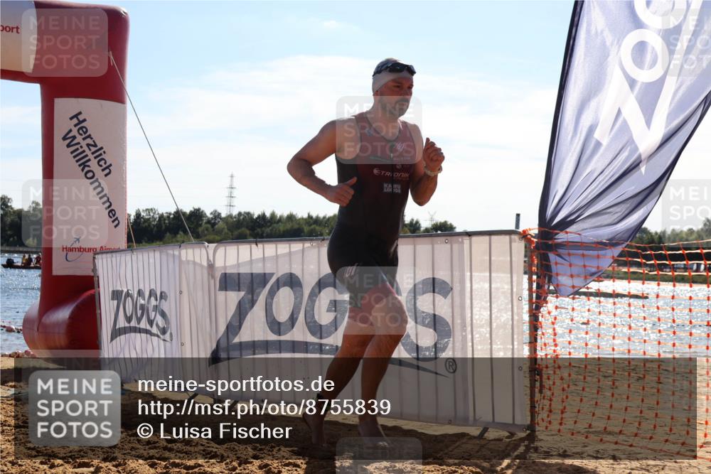 07.09.2025 - 19. Norderstedt Triathlon Luisa Fischer http://msf.ph/oto/8755839 07.09.2025 15:43:45 Schwimmen 1575 meine-sportfotos.de