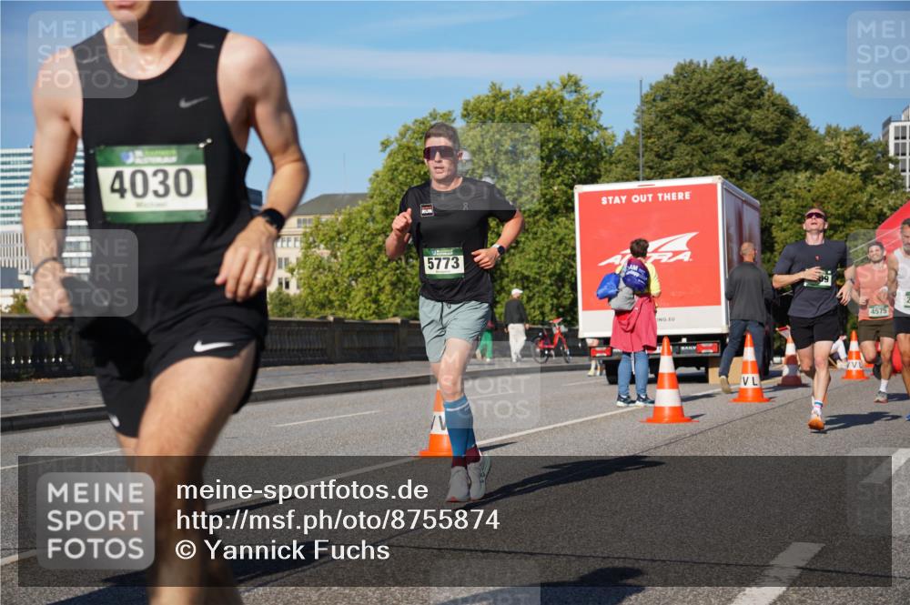07.09.2025 - BARMER Alsterlauf Yannick Fuchs http://msf.ph/oto/8755874 07.09.2025 09:38:03 Laufen 4030, 5773, 4575 meine-sportfotos.de