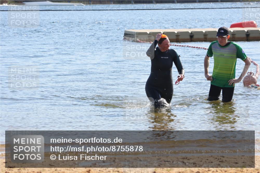 07.09.2025 - 19. Norderstedt Triathlon Luisa Fischer http://msf.ph/oto/8755878 07.09.2025 15:46:43 Schwimmen  meine-sportfotos.de