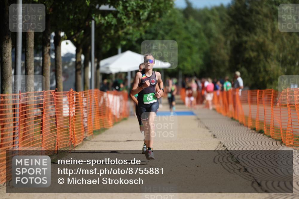07.09.2025 - 19. Norderstedt Triathlon Michael Strokosch http://msf.ph/oto/8755881 07.09.2025 11:00:46 Laufen 62, 123, 127, 635 meine-sportfotos.de