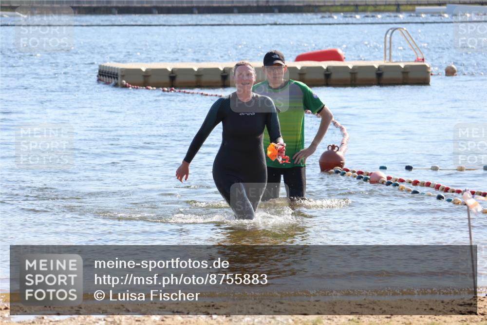 07.09.2025 - 19. Norderstedt Triathlon Luisa Fischer http://msf.ph/oto/8755883 07.09.2025 15:46:44 Schwimmen  meine-sportfotos.de