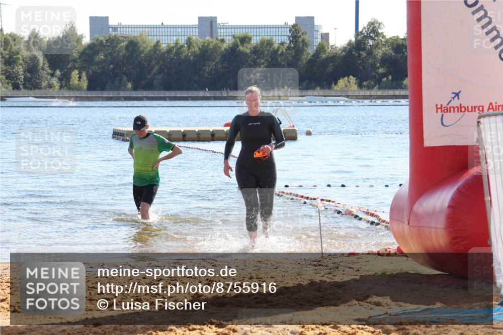 07.09.2025 - 19. Norderstedt Triathlon Luisa Fischer http://msf.ph/oto/8755916 07.09.2025 15:46:49 Schwimmen 1557 meine-sportfotos.de
