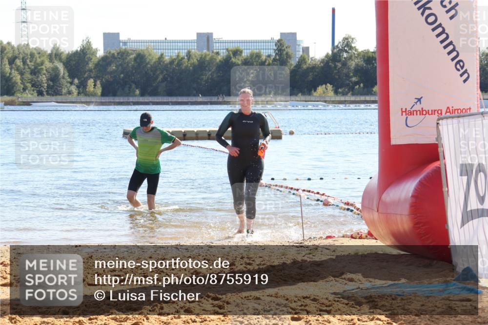 07.09.2025 - 19. Norderstedt Triathlon Luisa Fischer http://msf.ph/oto/8755919 07.09.2025 15:46:49 Schwimmen 1557 meine-sportfotos.de