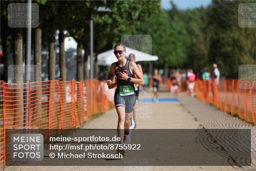 07.09.2025 - 19. Norderstedt Triathlon Michael Strokosch http://msf.ph/oto/8755922 07.09.2025 11:00:47 Laufen 62, 123, 127, 635 meine-sportfotos.de