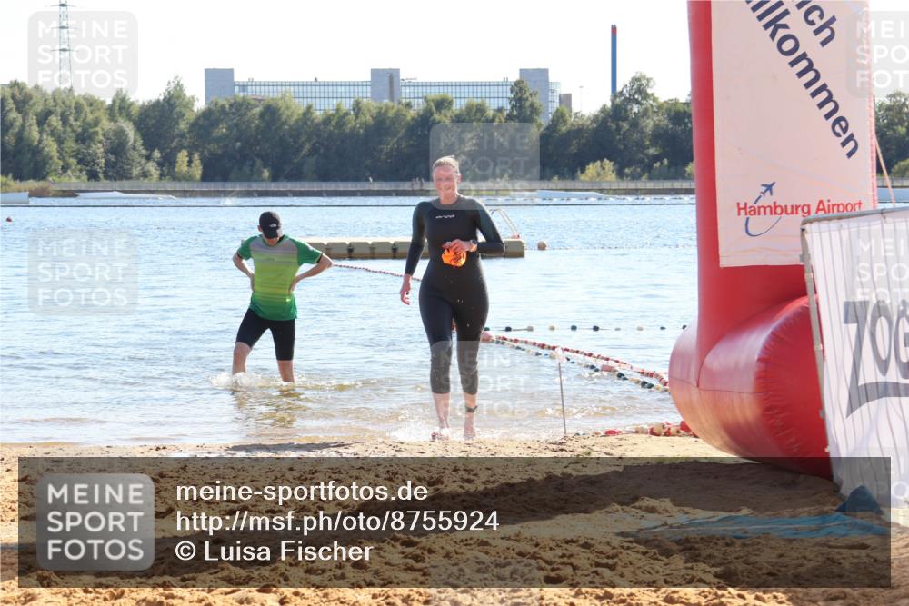 07.09.2025 - 19. Norderstedt Triathlon Luisa Fischer http://msf.ph/oto/8755924 07.09.2025 15:46:49 Schwimmen 1557 meine-sportfotos.de