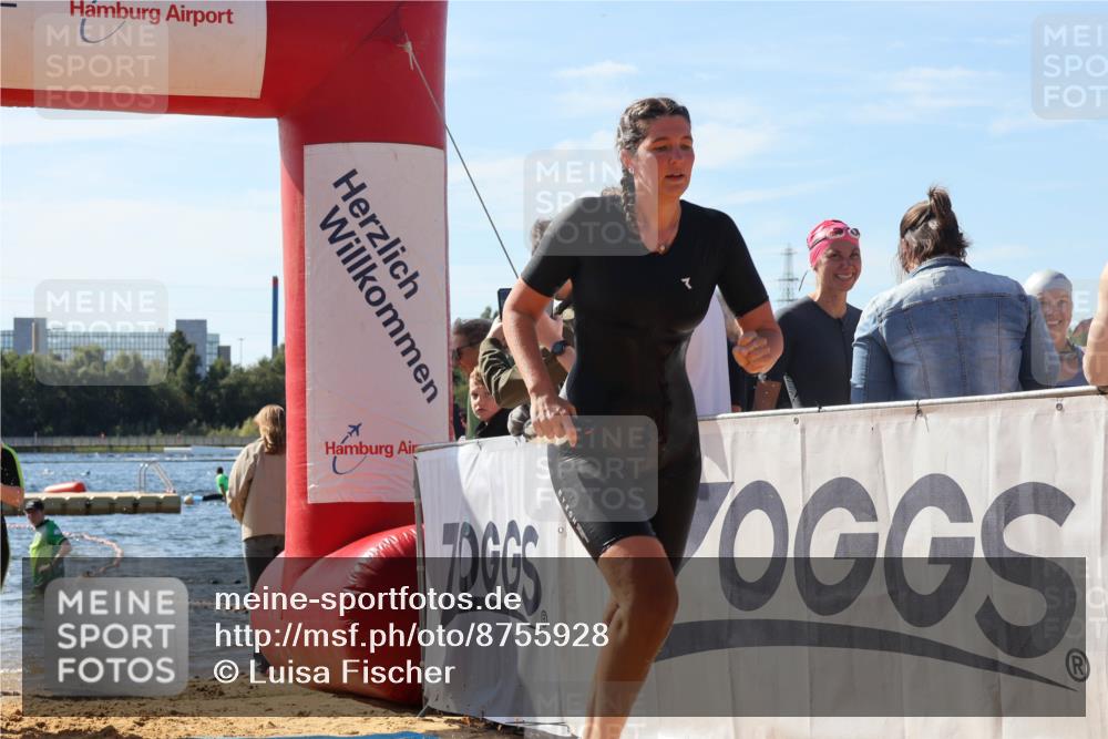 07.09.2025 - 19. Norderstedt Triathlon Luisa Fischer http://msf.ph/oto/8755928 07.09.2025 11:45:15 Schwimmen 195, 282, 697, 761, 851, 898, 1237, 1307 meine-sportfotos.de